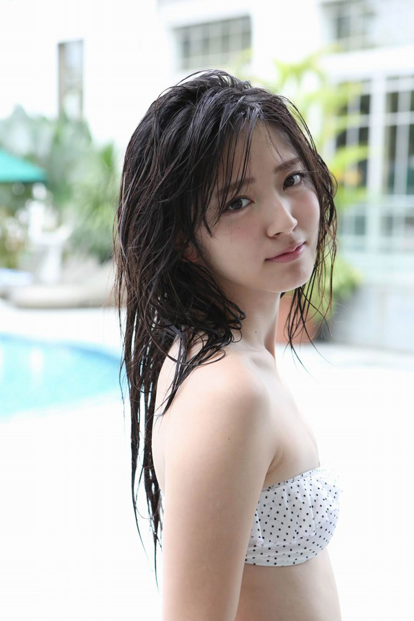 女孩妮妮
